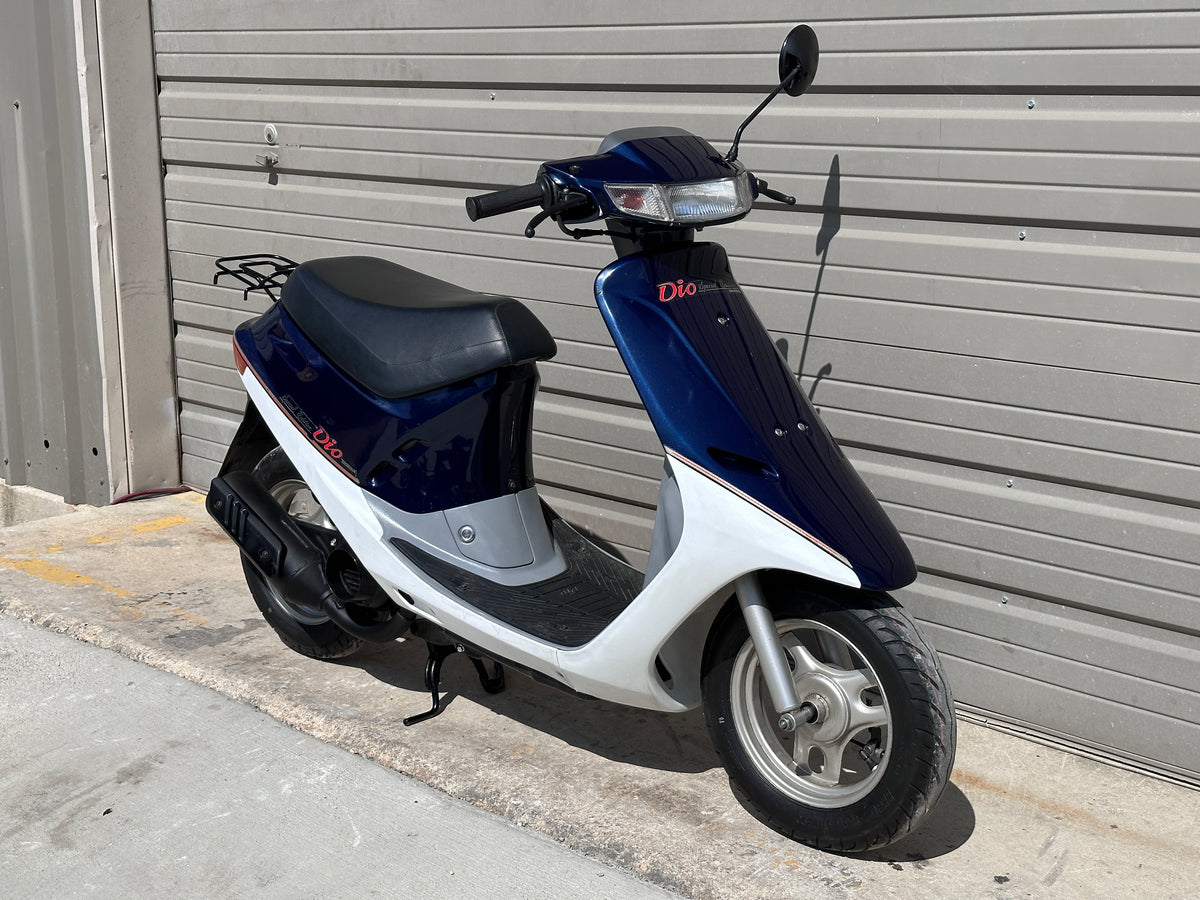 1990 Honda Dio AF18 Special Edition (494970) – Mr. Motocompo