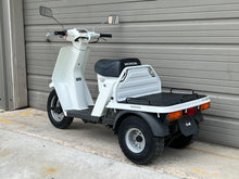 Load image into Gallery viewer, 2005 Honda Gyro Up (003917)
